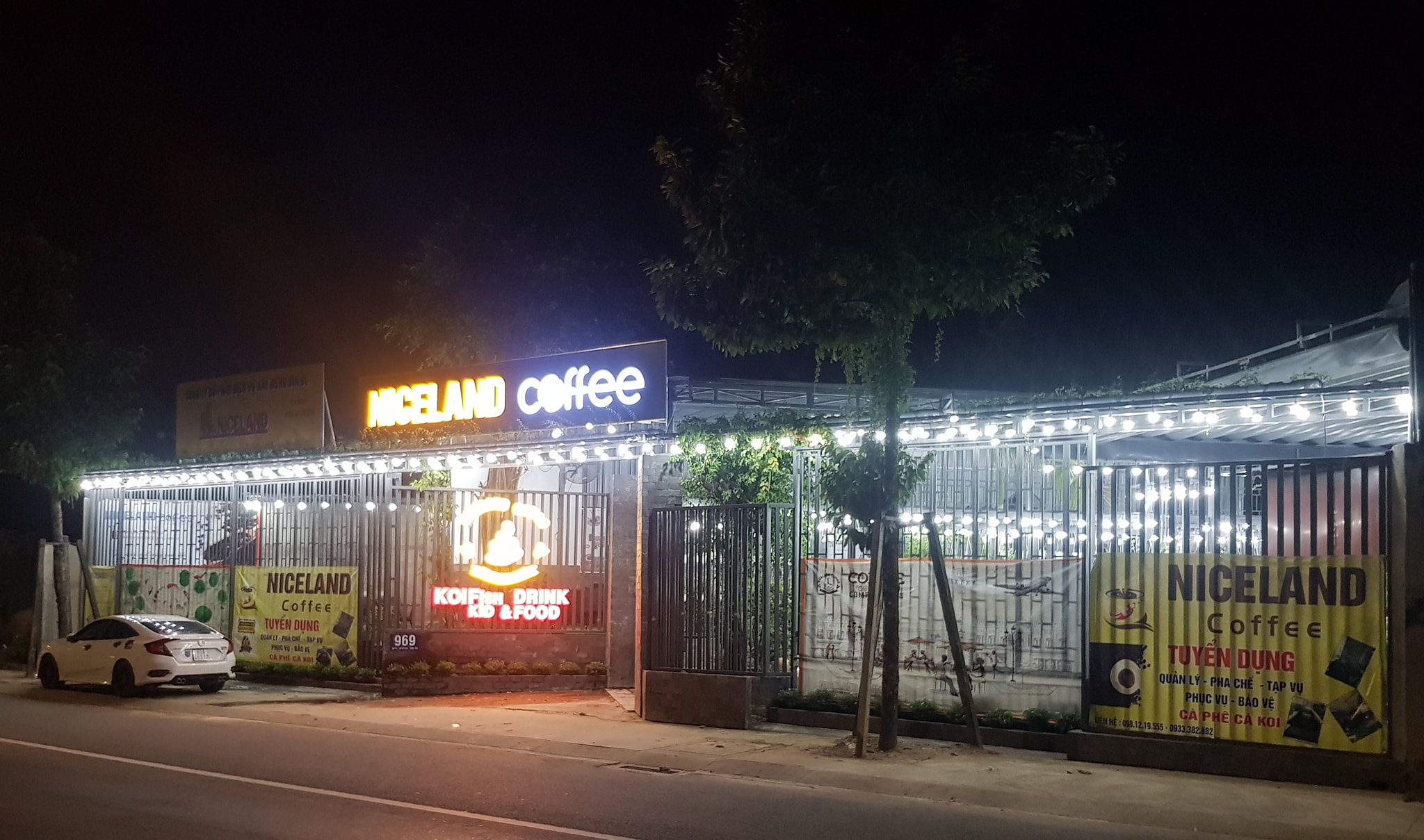 Café Niceland Koi