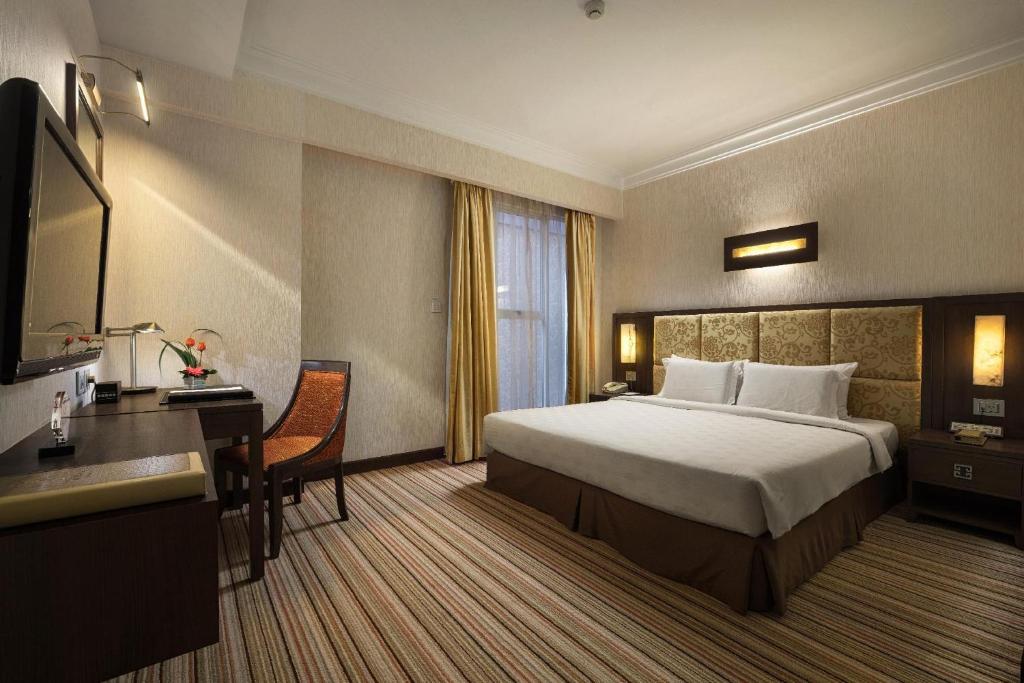 Premium Deluxe Double or Twin Room – Free Jacuzzi