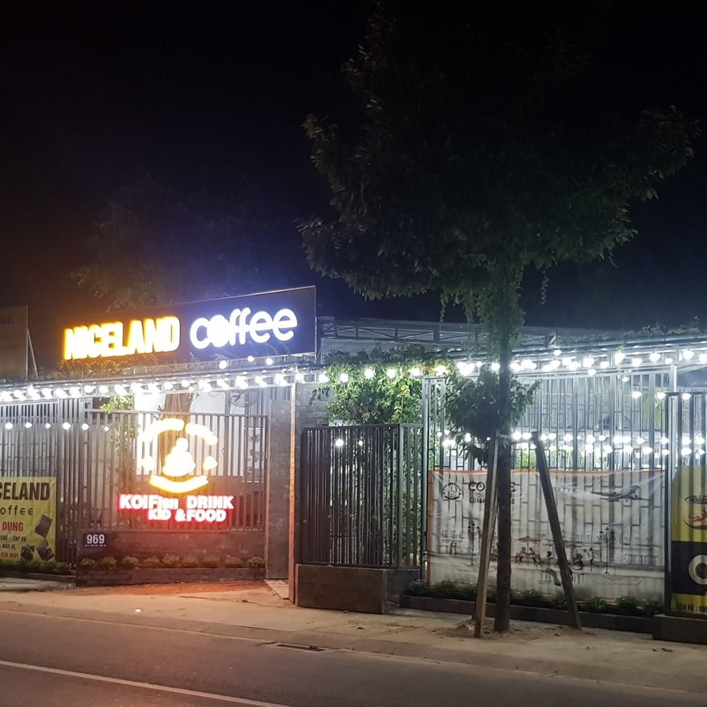 Café Niceland Koi
