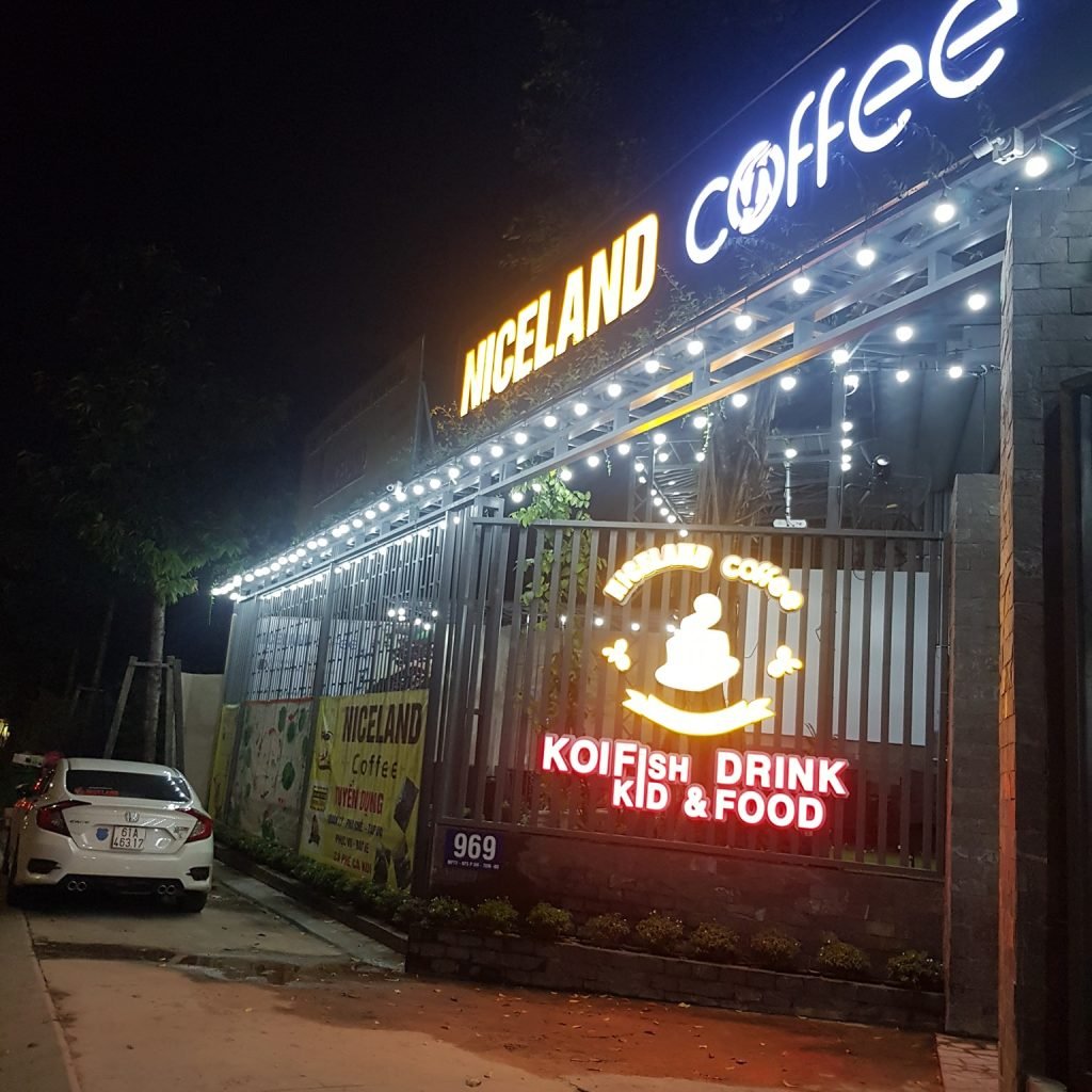Café Niceland Koi
