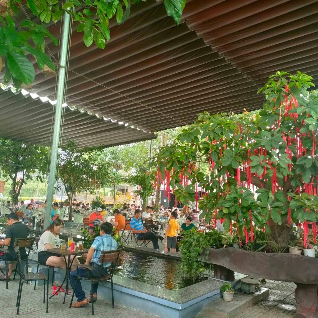 Café NAU Cá Koi