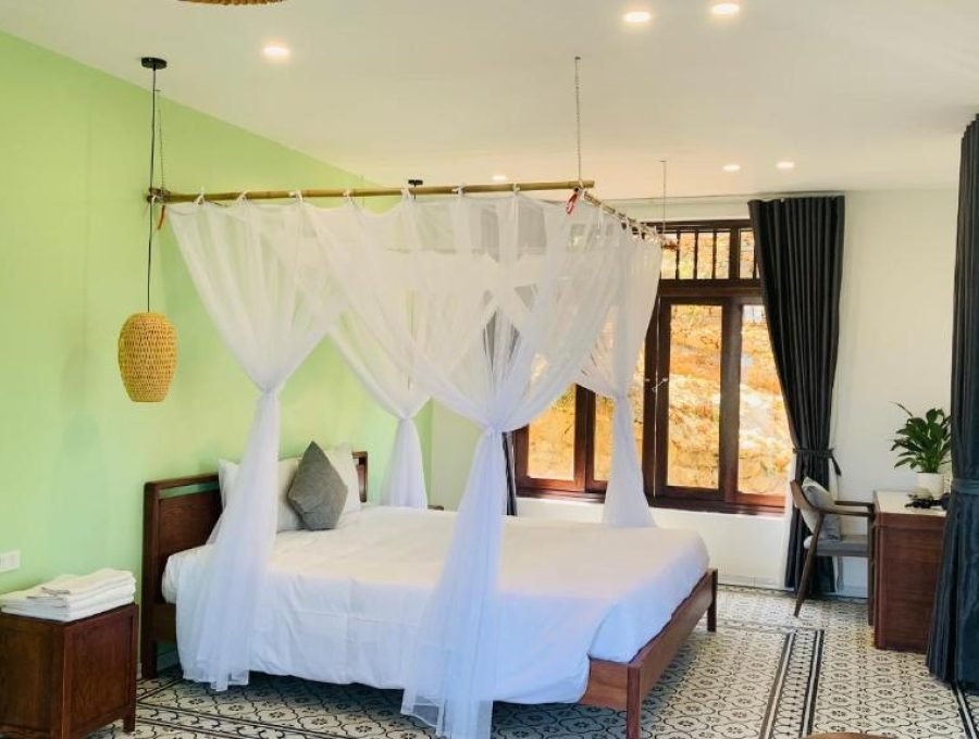 Chambre Lit King-Size – Vue sur Montagne