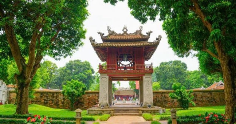 ITINÉRAIRE HANOI – NINH BINH – HALONG – DA NANG – HOI AN – BA NA HILL (ITININERY)
