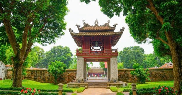 ITINÉRAIRE HANOI – NINH BINH – HALONG – DA NANG – HOI AN – BA NA HILL (ITININERY)