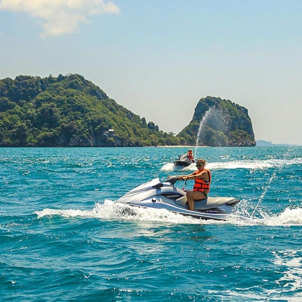 phuket : jetski seadoo 1630cc 4 heures 50km 6 iles
