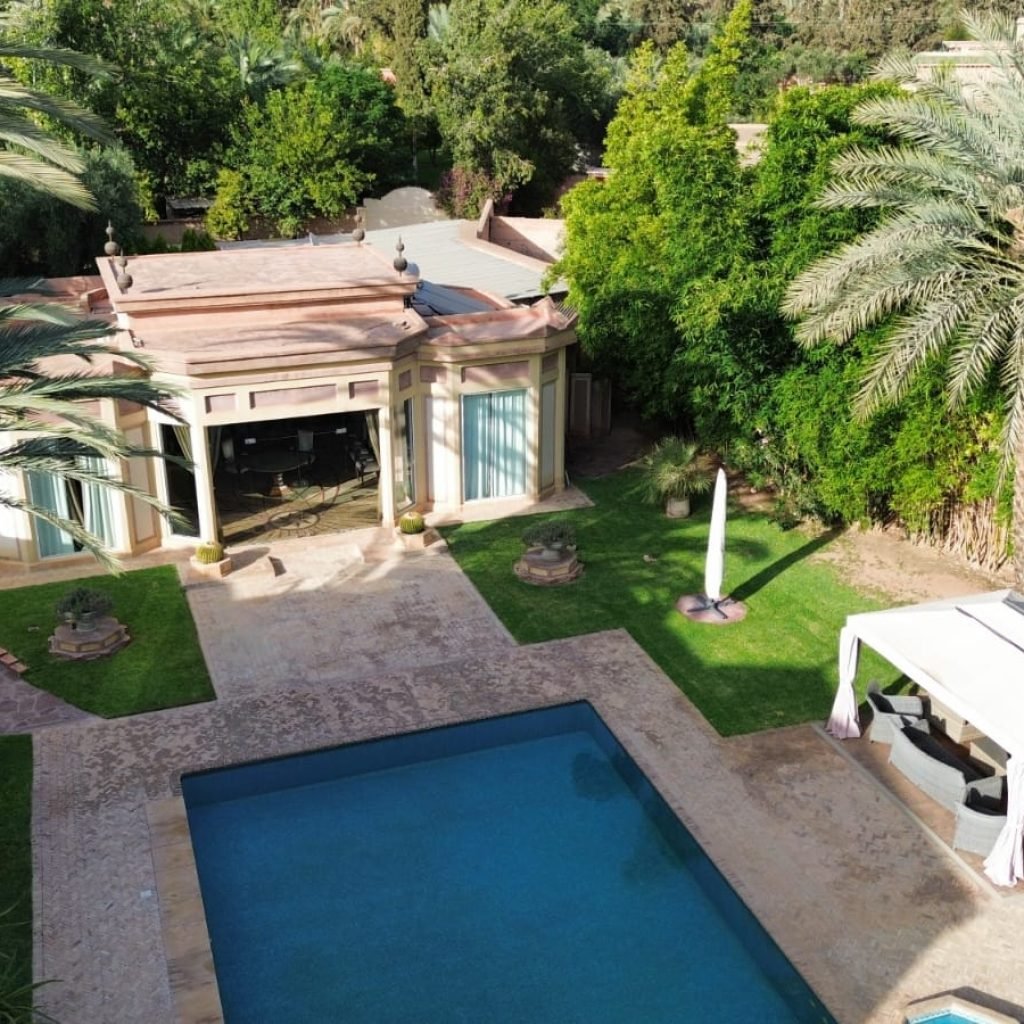 Villa haut standing La Palmeraie Marrakech – location en privatisation complète avec personnel