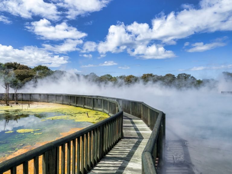 Exploration du Centre Rouge et de la chaîne des Flinders en Australie Pacifique