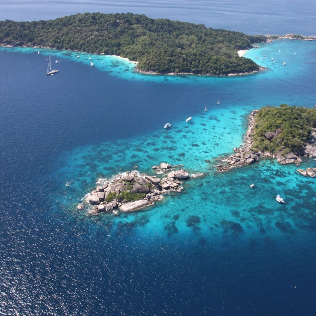 depuis Phuket 1 JOUR – ÎLES SIMILAN (4 ÎLES) TRANSFERT REPAS ASSURRANCE INCLUS