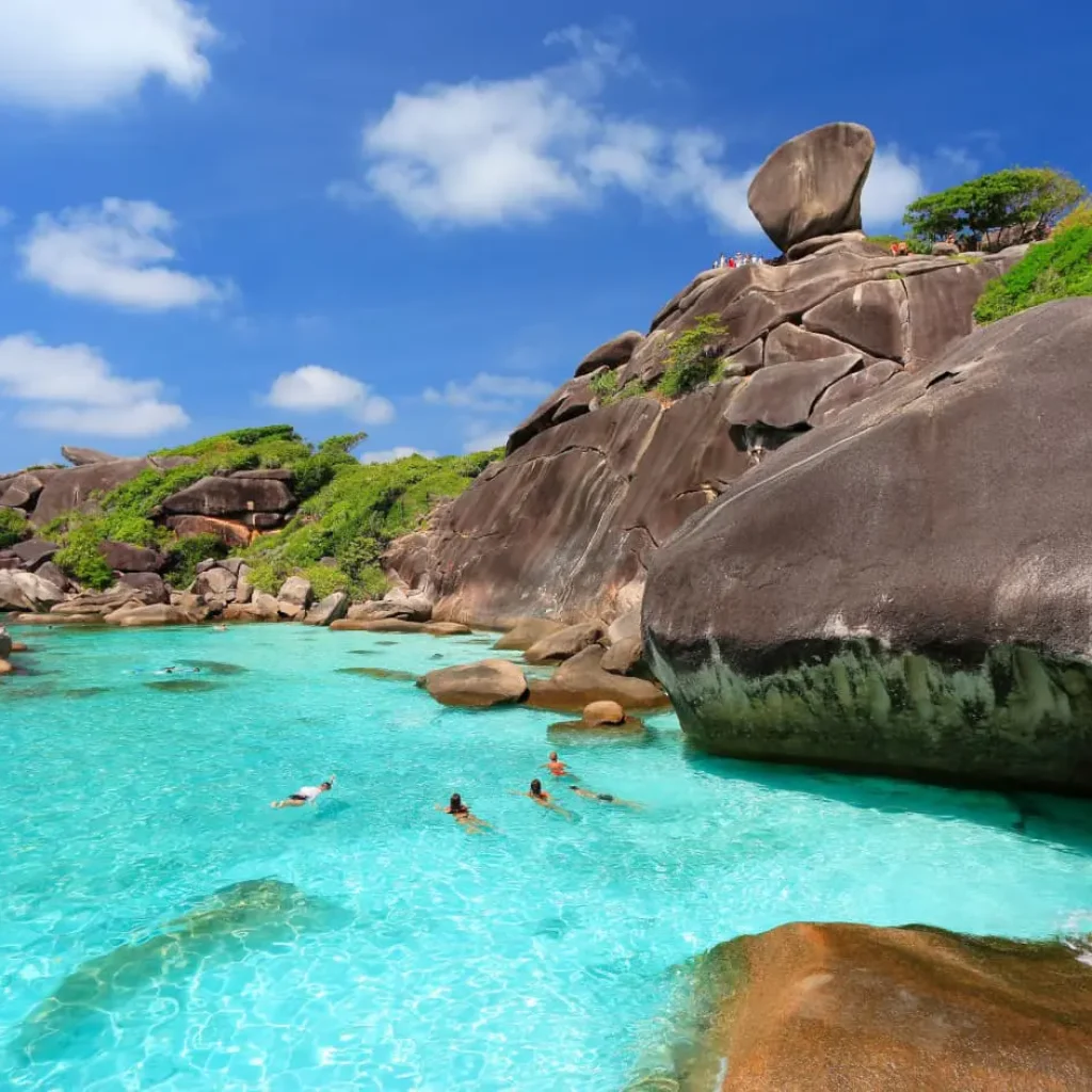 depuis Phuket 1 JOUR – ÎLES SIMILAN (4 ÎLES) TRANSFERT REPAS ASSURRANCE INCLUS