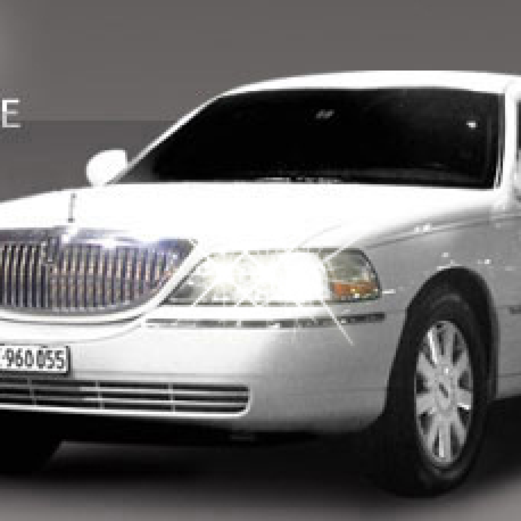 Location Lincoln Stretch Limousine