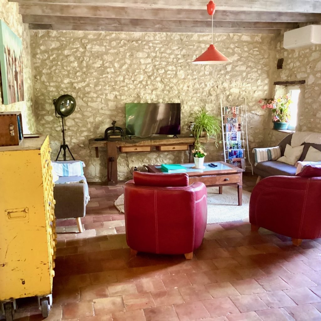 Jolie maison de campagne avec piscine privée entre Lot-et-Garonne et Dordogne